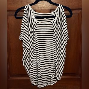 American Eagle Striped Woman’s M top